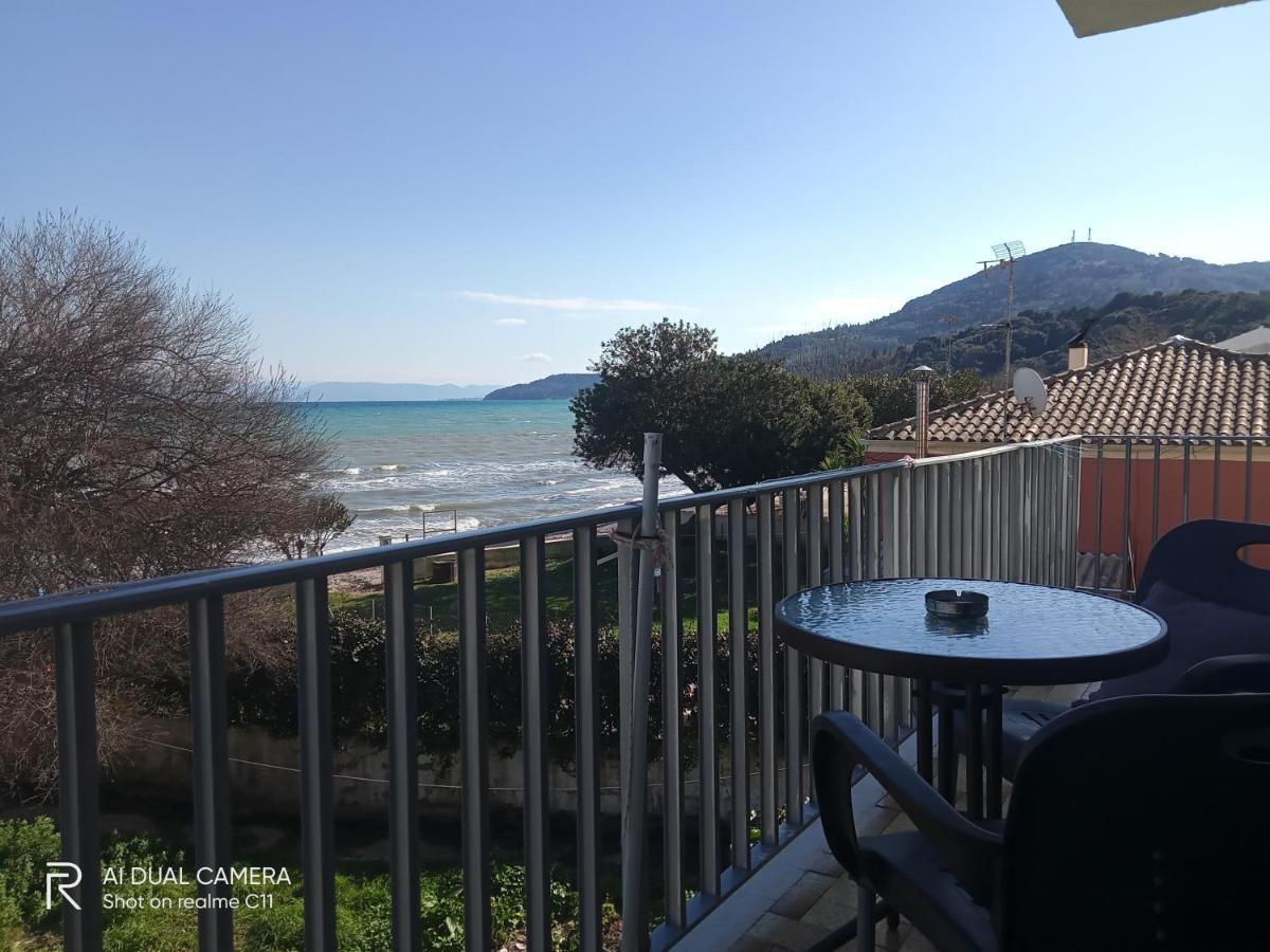 מסונגי Dimitris Apartments Messongi מראה חיצוני תמונה